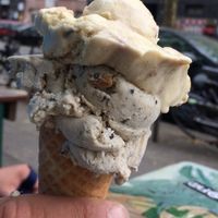 flower power at Die Eisbande in Hamburg