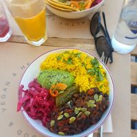 Lifeboxtr bowl and the daily dish at Lifeboxtr in Kas