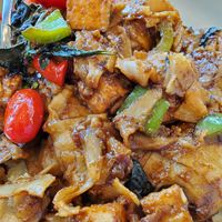 Drunken noodles with Tofu at Nom Nom in Vancouver