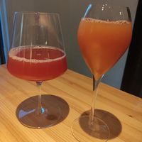 Special non-alcoholic cocktail of the day (pomegranate and mandarin) and apple cinnamon drink at Vegan French Restaurant L'Espéranceレスペランス in Sapporo