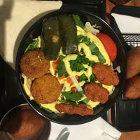 Veganland Salat mit Joppisauce  at Veganland in Leverkusen