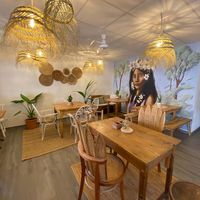 Interior at Sama Sama Veggie in Salou