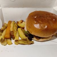 Sama burger (bbq) at Sama Sama Veggie in Salou