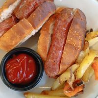 Hot dog vegano at Sama Sama Veggie in Salou