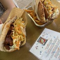 If you choose a „Plus“ there are plenty of French fries underneath your handwich  at Handwich in Thessaloniki