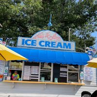 What’s the Scoop Ice Cream at Whats the Scoop in Sylvan Beach