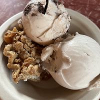 Apple pie a la mode  at Best One Yet in Boulder