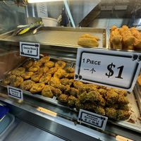   at Tai Wah Cooked Food 大華美食 in Central Singapore