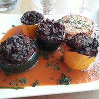 courgettes farcies au chili de lentilles at Les Amants du Marche in Pau