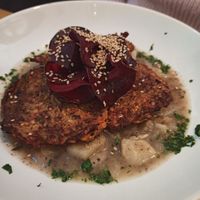 Paillasson et galettes végétales at Les Amants du Marche in Pau