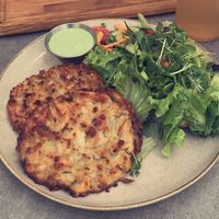 potato-cauliflower-fritters with basil mayo  at KLYO - Alte Münze in Graz