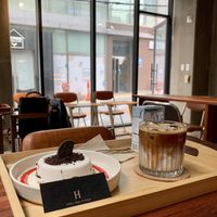   at Coffee Doga Heritage - Ehwa branch 커피도가 헤리티지 이화점 in Seoul