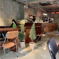   at Coffee Doga Heritage - Ehwa branch 커피도가 헤리티지 이화점 in Seoul