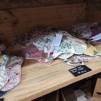 Pads at L'épicerie en vrac in Auray