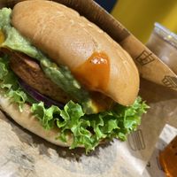 Cheesy one  #Veganuary at VINCENT - Hauptbahnhof Hamburg in Hamburg