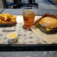  at VINCENT - Hauptbahnhof Hamburg in Hamburg