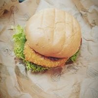 Veganize burger at VINCENT - Hauptbahnhof Hamburg in Hamburg