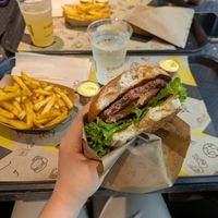 Hamburger Menu (11,99€ - 1€ more because of big fries) at VINCENT - Hauptbahnhof Hamburg in Hamburg