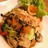 Udon Bowl mit Tofu in Kokosflocken / coconut Tofu  at Maison Sen in Cologne