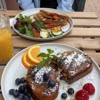 Avocado Toast and French Toast  at Glückskind in Rostock