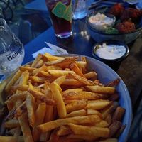 Chips and lentils croquettes at La Griffe in Lille