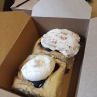 Cakes at Babyfaced Baker in Edinburgh