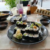 Auswahl an Maki und Avocado Nigiri at MOONRICE in Groemitz