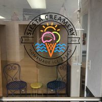 Siesta Creamery  at Jake's Ice Cream on Siesta Key  Siesta Creamery in Sarasota