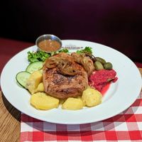 Vegan Meatloaf at Berliner Republik Die Hauptstadtkneipe in Berlin