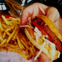 The VLT anf fries 🍟 🍔 at The Goodburger in Cleethorpes