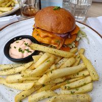 Bonefree cheeseburger at Bone Free  in Costa Da Caparica