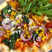 Vegan pizza with tofu at Lodenwirt in Obervintl