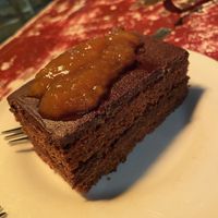 This cake was mediocre   at Urbana 47 in Rome