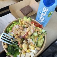 Menú mediano   at Kalma Poké Bar in Bilbao