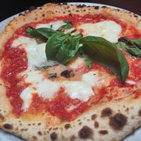 Klassische Margherita at Studio Napoli in Augsburg