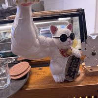 High five   at WAKI WAKI Veggie Sushi in Bangkok