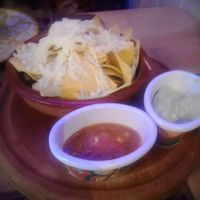 Nachos con queso (vegano) at Shangri-La in Merida