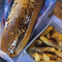 Hot vegan (sausage) sandwich at V&V House in Marseille