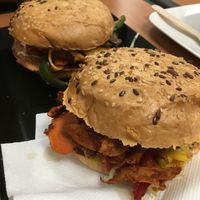 Effiloché cheese burger and champignon cheese burger  at V&V House in Marseille