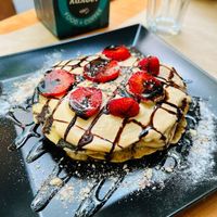  at Treis Laloun -Τρεις Λαλούν in Athens