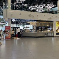 Non-Schengen at AMS - Amsterdam Bread Company in Schiphol