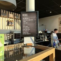 Vegan pastries labeled as “plant-based"  at AMS - Amsterdam Bread Company in Schiphol