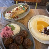 Falafel, houmous, aubergine   at MITTS in Amsterdam