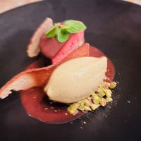  at Elizabeth's in Washington