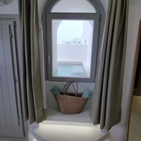 Beta suite hot tub at Mod Santorini in Santorini