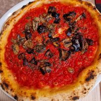 Vg pizza marinara with extra veggies at Ristorante Pizzeria Bellavie in Pompei