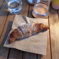 Croissant au Chocolat at MARI Pizza.Bar in Passau
