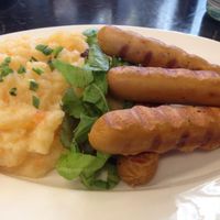 Vegan hot dogs and mashed potatoes at Ludens Express - Industrial Zone in Raanana