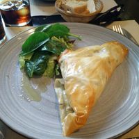 Filo Pastry filled with Curried Vegetables at Cocina Vegetariana Internacional in Madrid