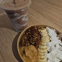 Strawberry coco smoothie + coco smoothie bowl with toppings #1 at Banacado in Stockholm